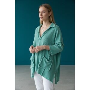 Easel Los Angeles Ribbed Collared Neck Pullover Top Mint Green‎ Size M